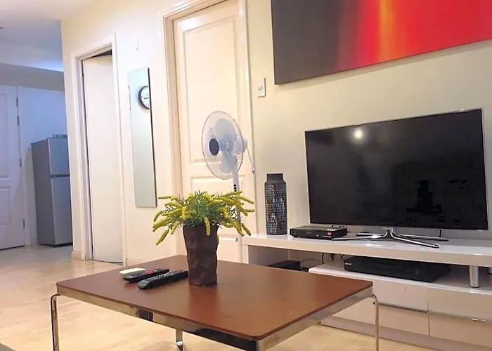 1 Bedroom With Balcony Near Airport Bgc Taguig Манила