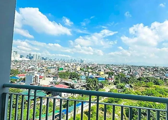 1 Bedroom With Balcony Near Airport Bgc Taguig Отель Манила